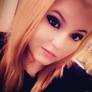 Meet your Posher, Ana